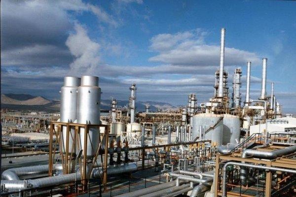 ساخت بزرگترین مجتمع پالایشگاهی میعانات گازی ایران آغاز شد