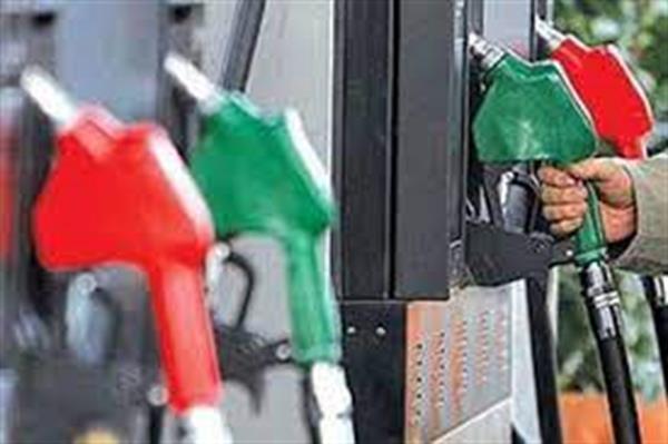 ایران در نوروز واردکننده بنزین نمی‌شود
