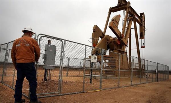 نیجریه: با کمبود پروژه های اکتشاف، قیمت نفت 200 دلاری می شود