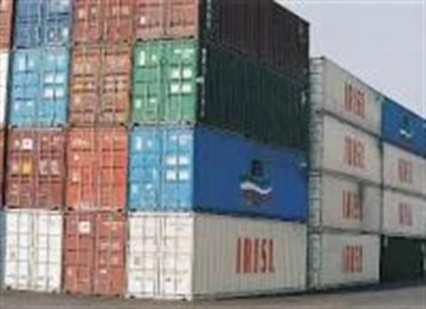 نزدیک شدن آمار صادرات به واردات