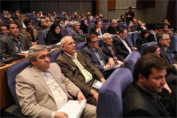 هشتمین همایش سراسری اتحادیه صادرکنندگان فرآورده‌های نفت، گاز و پتروشیمی ایران اتحادیه