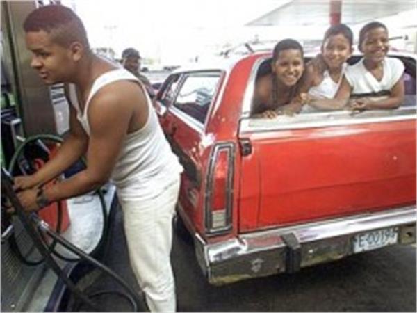 قیمت بنزین در ونزوئلا چند است؟