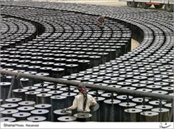 ژاپن روزانه ٣٠٨ هزار بشکه نفت از ایران می خرد