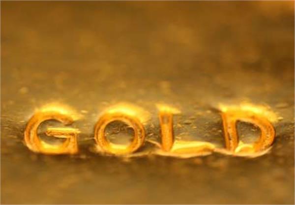 قیمت هر اونس طلا در بازارهای جهانی همچنان کمتر از 1100 دلار
