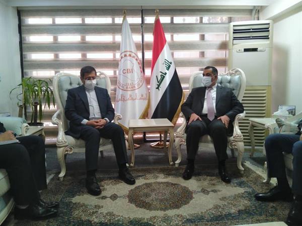رئیس کل بانک مرکزی عراق بر حل مسائل بانکی با ایران تاکید کرد
