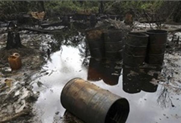 دزدی ٤٠٠ هزار بشکه نفت در نیجریه