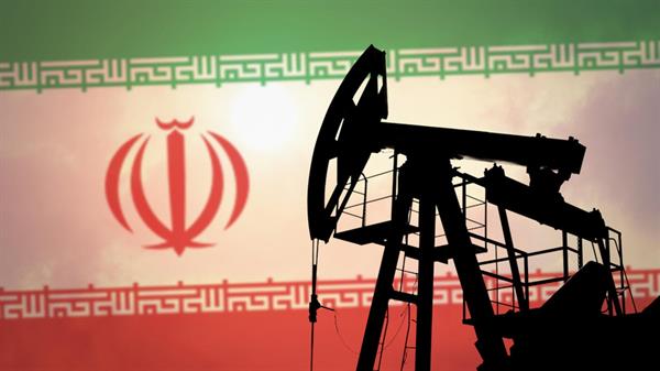 رویترز: صادرات نفت ایران با پیشرفت مذاکرات، افزایش و به 500 تا 600 هزار بشکه در روز رسید
