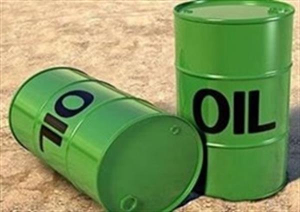 نفت همچنان ارزان می شود/ کاهش 2 دلاری قیمت نفت ایران در بازار جهانی