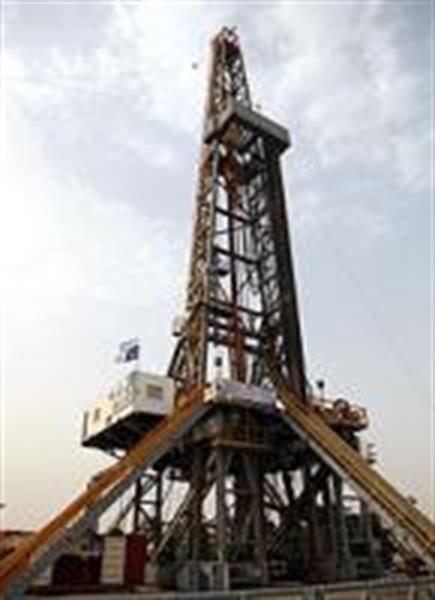 سرمایه گذاری یک میلیارد دلاری در فاز دوم توسعه میدان نفتی منصوری