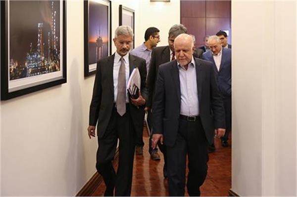 بررسی زمینه‎های همکاری تهران-دهلی نو در حوزه نفت و گاز