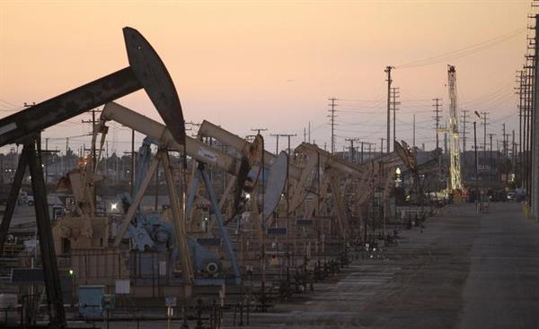 افزایش تعداد دکل های نفت و گاز آمریکا برای پنجمین هفته متوالی