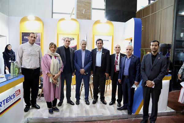 بیست و سومین نمایشگاه نفت گاز و پتروشیمی ایران 39