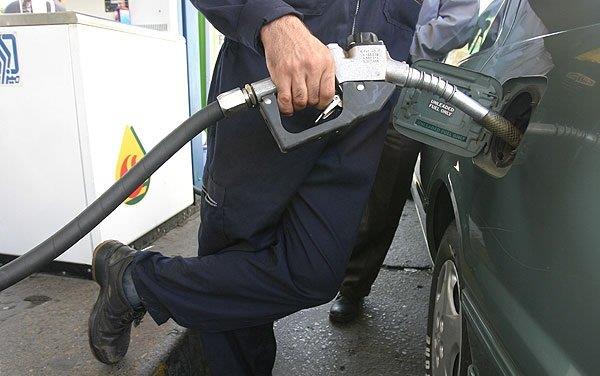 رکورد مصرف بنزین شکسته شد