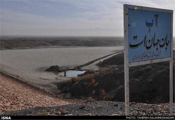 سدها 41 درصد آب دارند/ایران دچار خشکسالی هیدرولوژیکی شده است