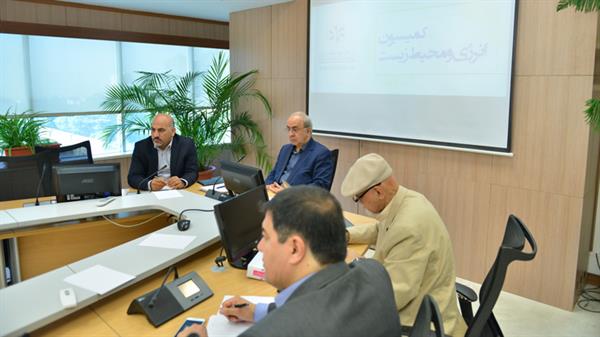 در کمیسیون انرژی اتاق تهران بررسی شد / راهکارهای بخش‌خصوصی برای ورود به تجارت نفت