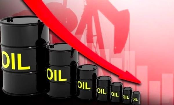 قیمت نفت آمریکا به پایین‌ترین حد از مارس سال ۱۹۹۹ رسید