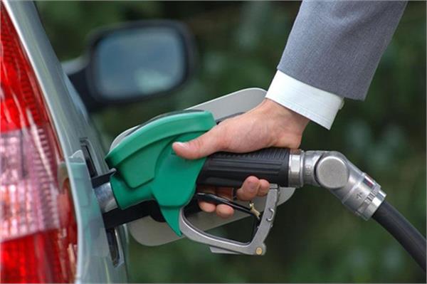 توزیع بنزین سوپر در جایگاه‌های سوخت به روال عادی بازگشت