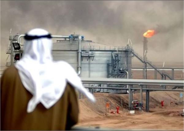 روابط نفتی عربستان و کویت تیره‌تر شد/ سومین همکاری نفتی تعلیق شد