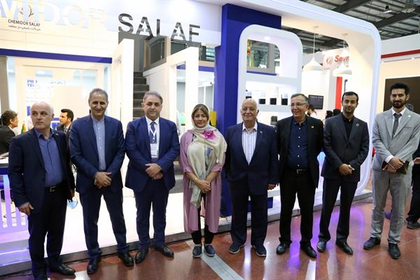 بیست و سومین نمایشگاه نفت گاز و پتروشیمی ایران 44