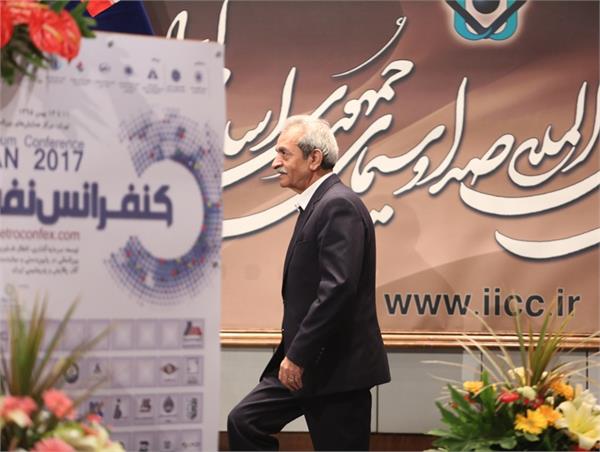 غلامحسین شافعی در کنفرانس نفت2017 اعلام کرد: دولت تاجر خوبی نیست