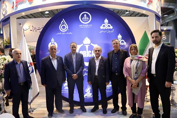 بیست و سومین نمایشگاه نفت گاز و پتروشیمی ایران 41