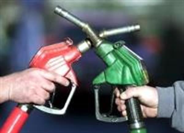 رکورد‌ واردات بنزین شکسته شد