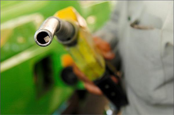 رشد ۸,۲ درصدی مصرف بنزین در اردیبهشت‌ماه ۹۷