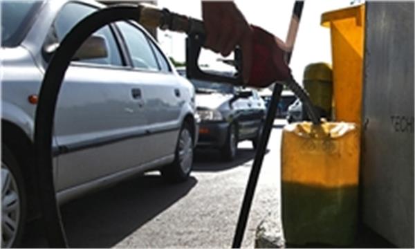 قیمت بنزین در ایران همچنان یک‌ششم دنیا
