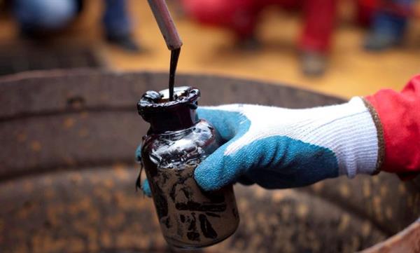 افزایش دوباره قیمت طلای سیاه؛ بعید از نفت ایران امسال به بازار بیاید