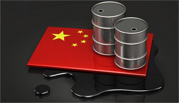 چشم امید معامله گران نفتی به افزایش تقاضای چین