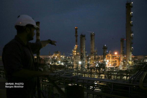 ۴ میلیارد دلار در حوزه نفت در خوزستان سرمایه‌گذاری می‌شود