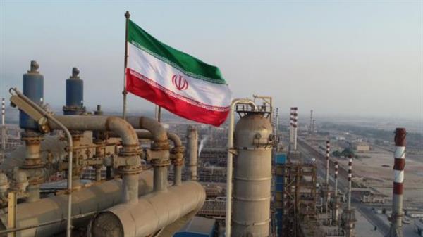 آمریکا غیر مستقیم خواهان نفت ایران در بازار جهانی است/ اردوغان قدرت امروز خود را مدیون ایران است