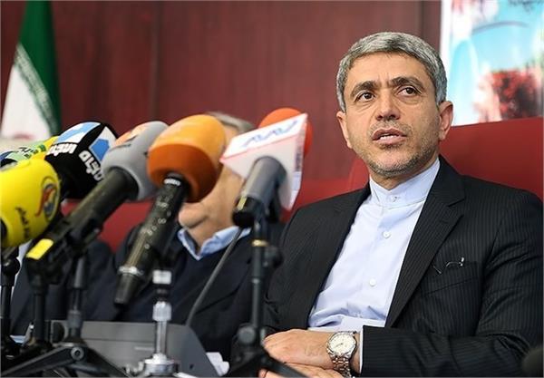 بیماری اقتصاد ایران دولتی و نفتی بودن است