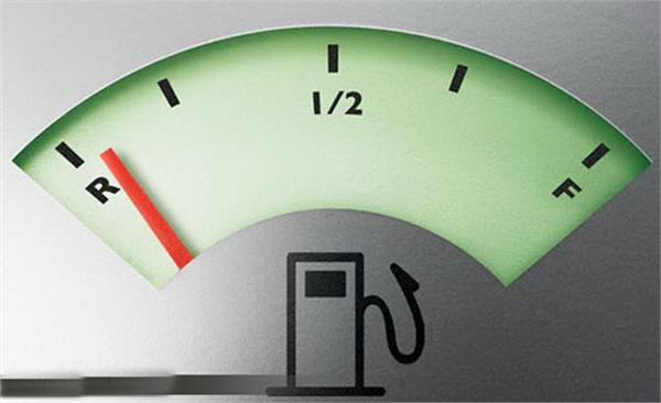 سهمیه بنزین خودروهای شخصی قطع می شود؟