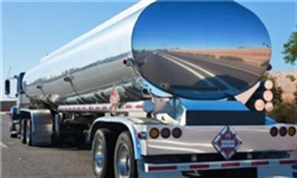 سرگردانی ۲۰ روزه ۳۸ راننده ایرانی تانکرهای بنزین در بیابان‌های سلیمانیه/ کسی پاسخگو نیست
