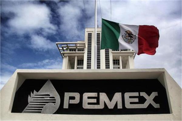 مکزیک از توافق کاهش تولید نفت اوپک حمایت می‌کند