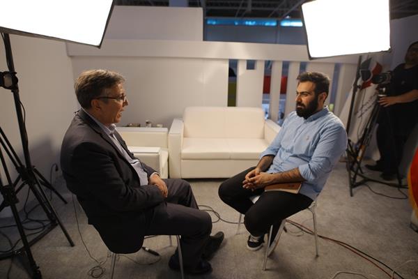 اولین روز نمایشگاه 98 36