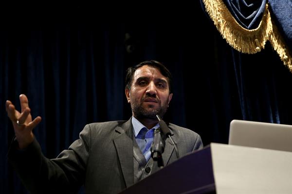 توسعه صنعت پتروشیمی نیازمند کمک همگانی است/ ظرفیت تولید سالانه پتروشیمی‌ها به ۲۰۰ میلیون تن می‌رسد