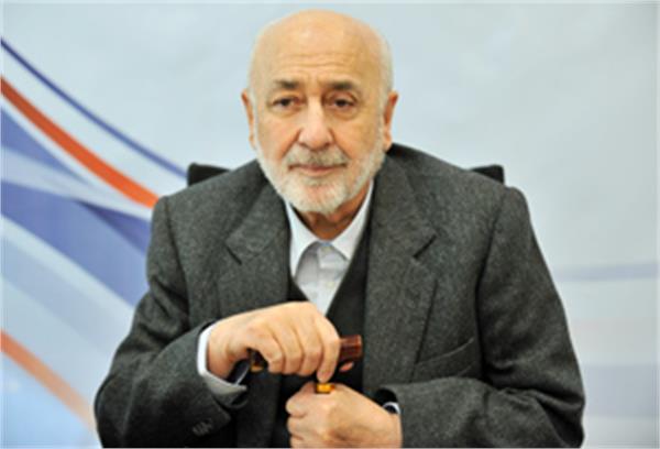 محسن خلیلی: پارادایم نو می‌خواهیم