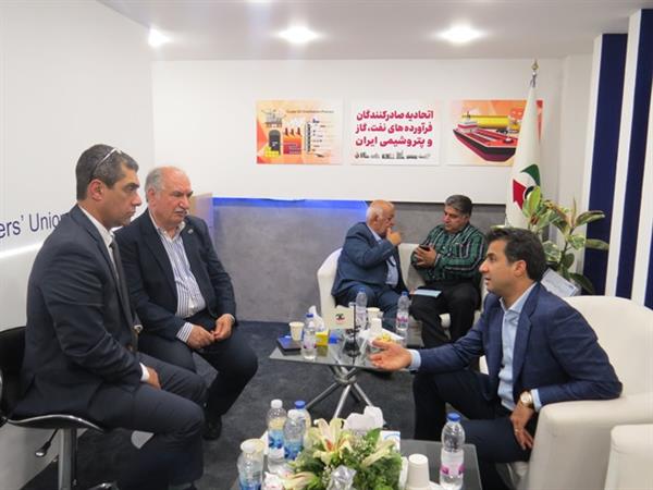 گزارش تصویری از سومین روز بیست و هفتمین نمایشگاه بین المللی نفت و گاز پالایش 36