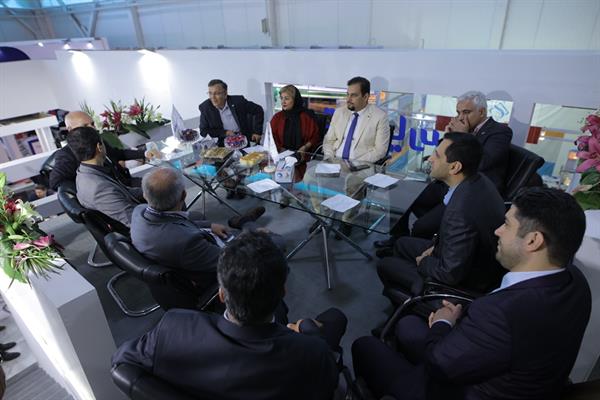 چهارمین روز نمایشگاه 98 12