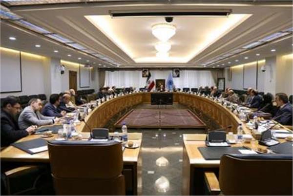 درخواست سیف از از واحدهای پتروشیمی فعال در رعایت انضباط در بازار ارز