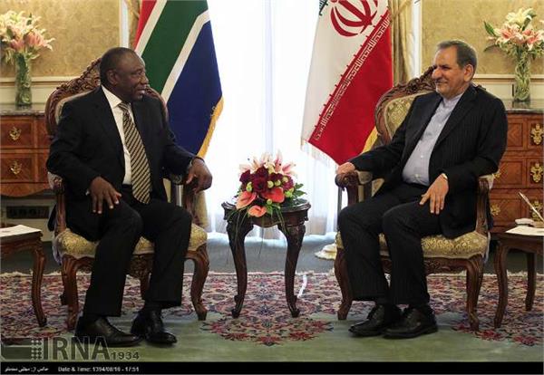 Iran, S. Africa to boost economic, capital market ties