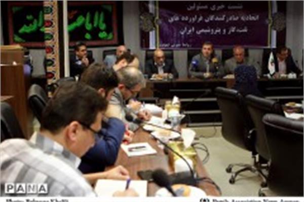 تولیدکنندگان قیر و پارافین اولین ضرر کنندگان مصوبه جدید