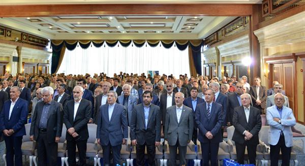 دومین نشست هیات نمایندگان اتاق ایران در مشهد برگزار شد / توصیه و هشدارهای بخش خصوصی برای دوره پساتحریم
