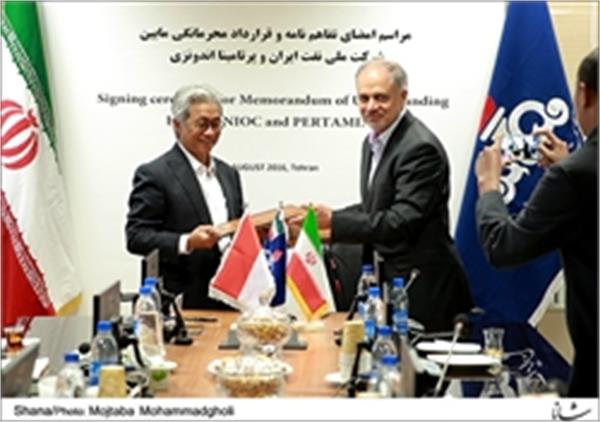 ایران و اندونزی یادداشت تفاهم نفتی امضا کردند