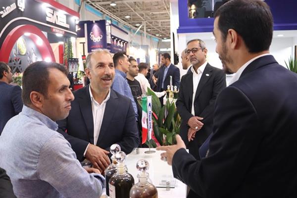 گزارش تصویری از چهارمین روز بیست و هفتمین نمایشگاه بین المللی نفت و گاز پالایش 29