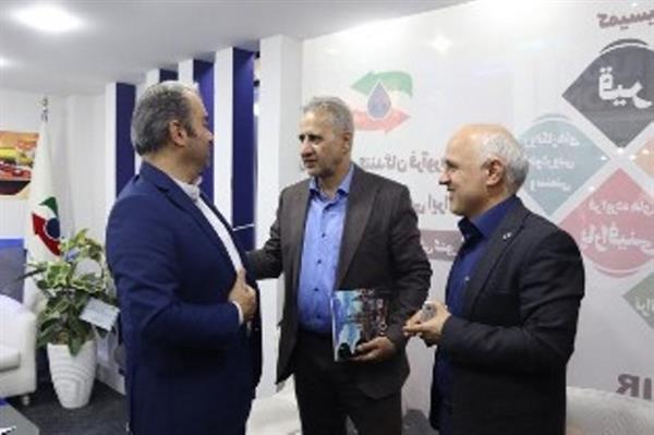 گزارش تصویری از دومین روز بیست و هفتمین نمایشگاه بین المللی نفت و گاز پالایش 77