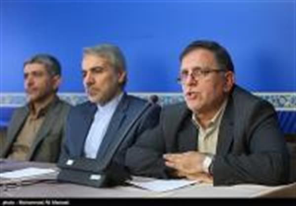 اعتقاد نداریم نرخ ارز باید ثابت باشد/ رشد نقدینگی تحت کنترل است