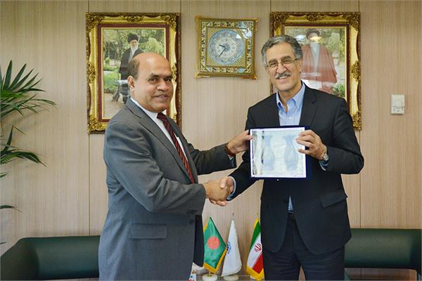 ظرفیت‌های همکاری مشترک دو کشور شناسایی شود